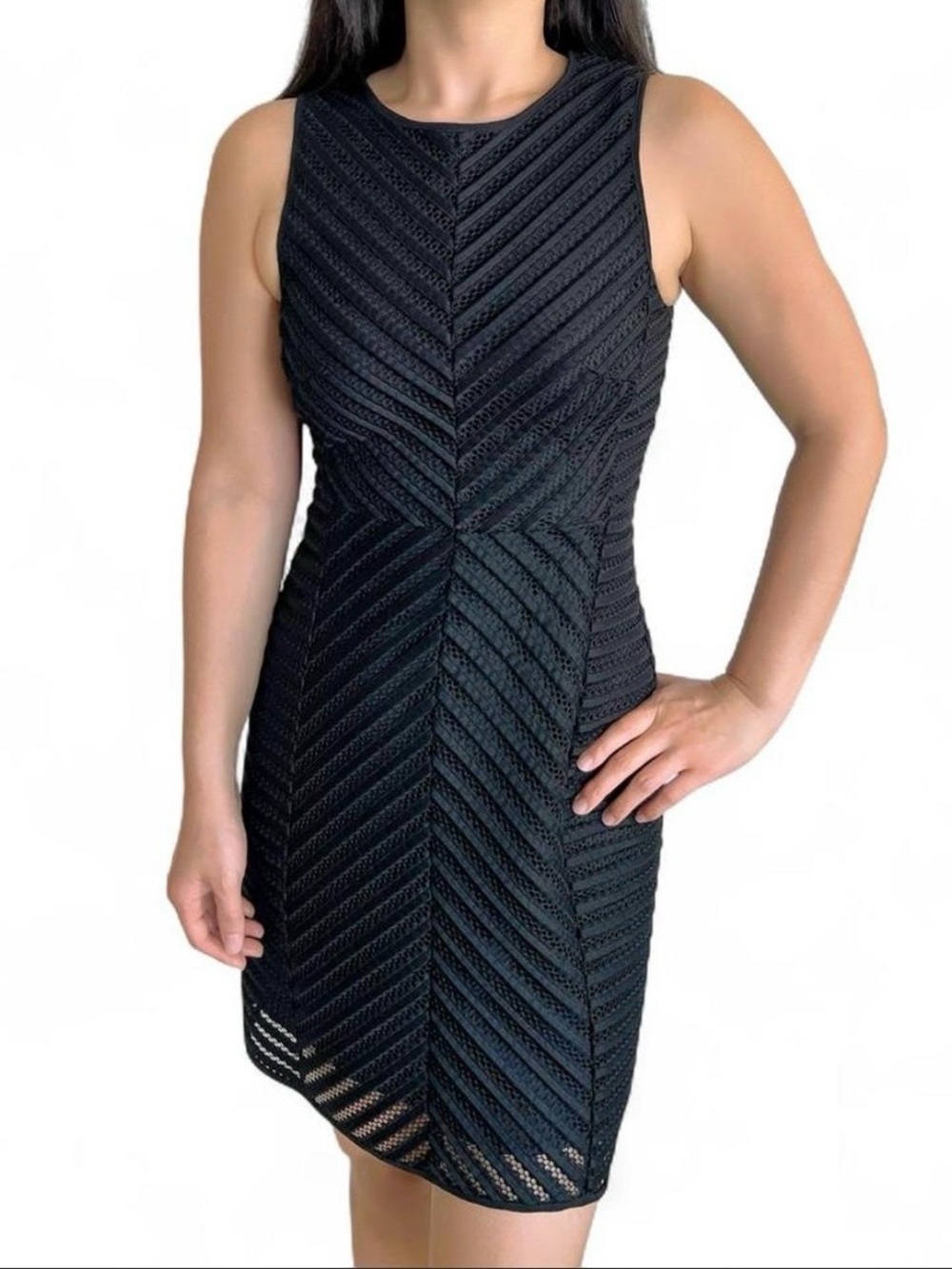 H&M Black Textured Chevron Eyelet Lace Sheath Dress Size 4 Sleeveless Lined